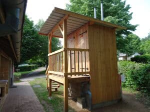 cabane toilettes seches sur cuve